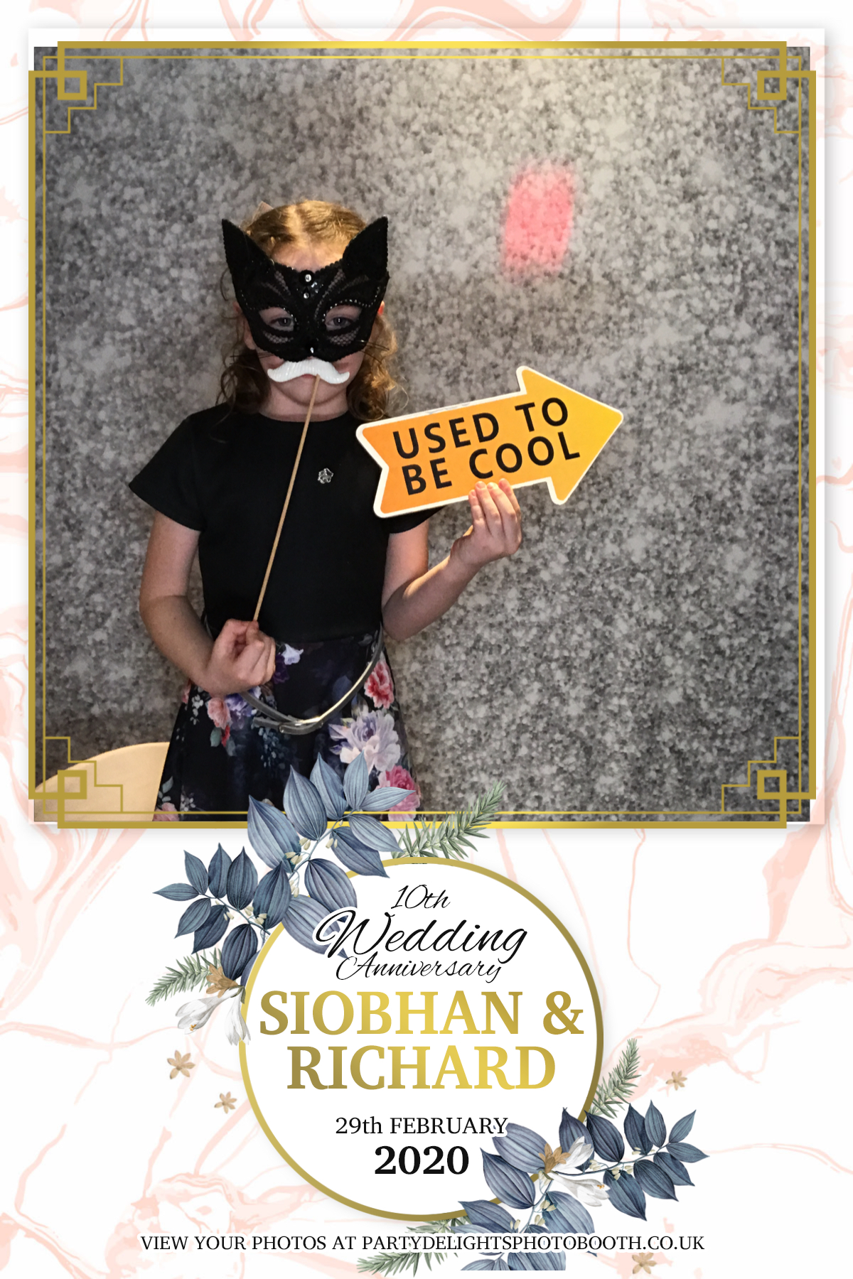 Siobhan and Richards Vow renewal  | View more photos from the event at gallery.partydelightsphotobooth.co.uk/u/PartyDelightsPhotoBooth/Siobhan-and-Richards-Vow-renewal